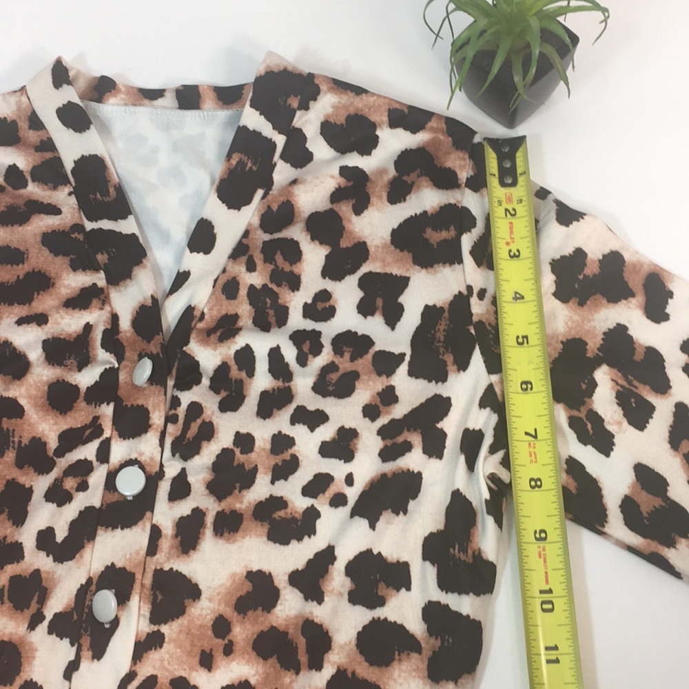 🧡NWOT🖤LEOPARD LONG SLEEVE BODYSUIT - Picture 10 of 15